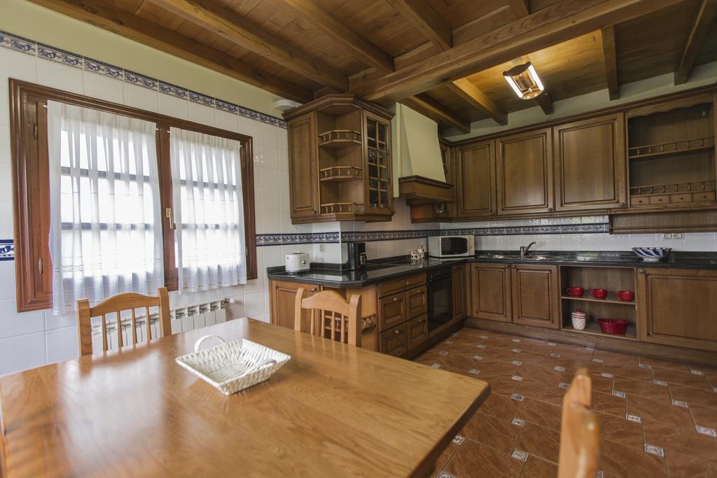 Casas Rurales Playa De Guadamia Llames de Pría Eksteriør bilde